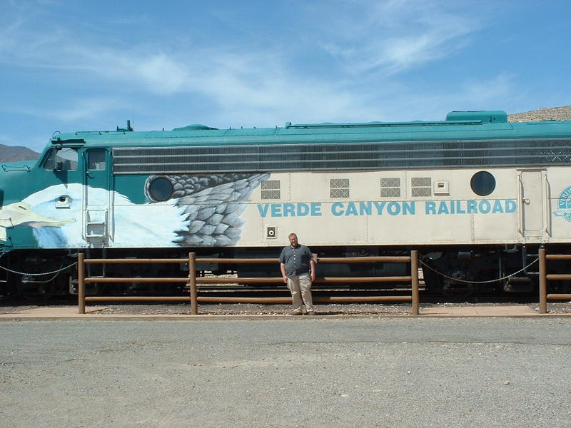 Nick in front of the train